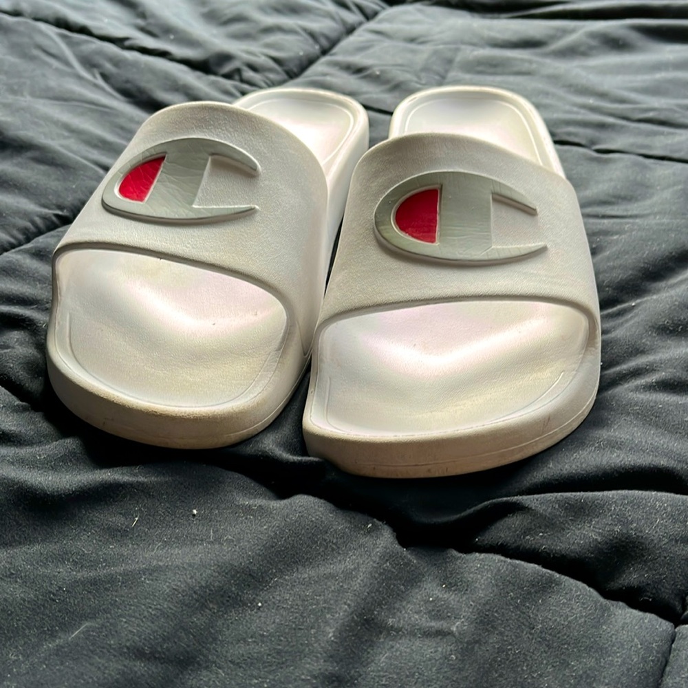Champion white slides